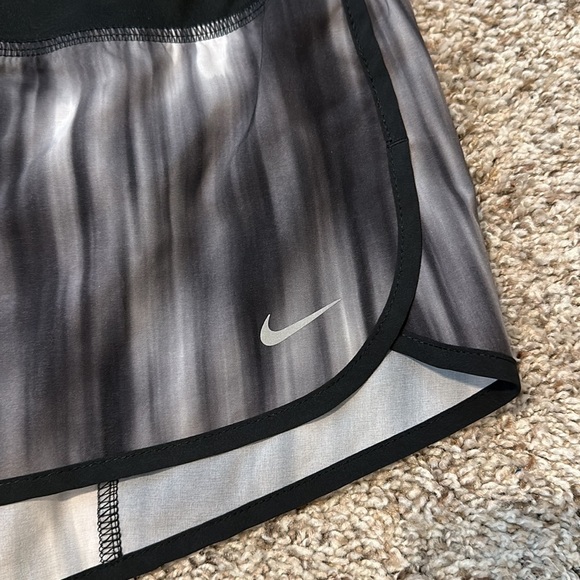 Nike Dri-fit Athletic Shorts - Picture 2 of 9
